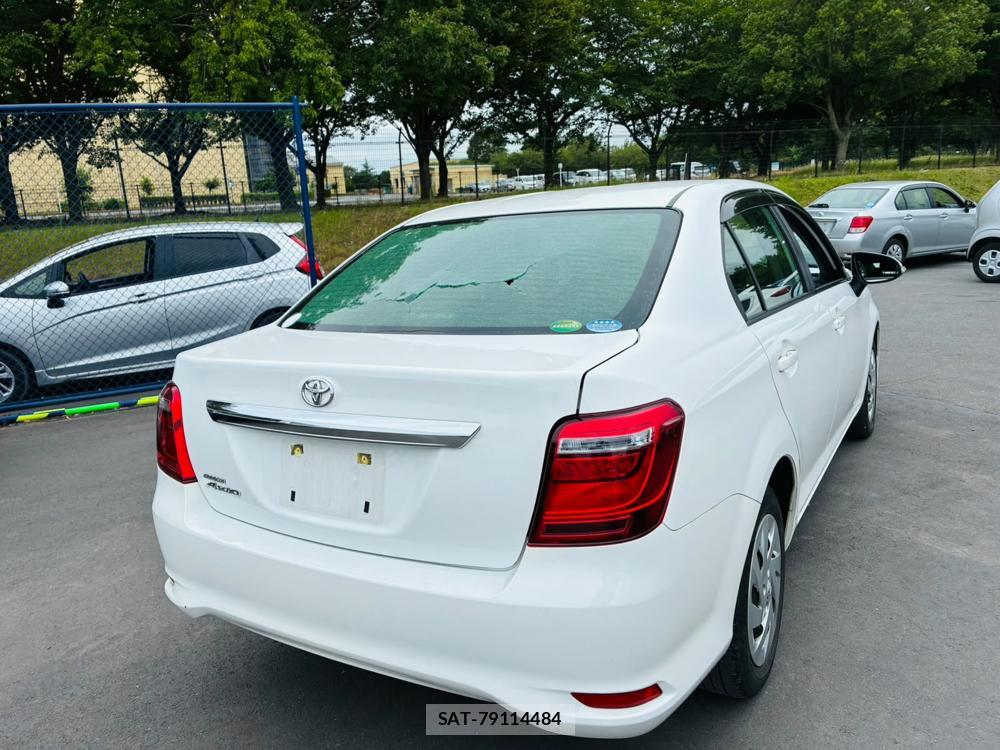 Toyota COROLLA AXIO 2020-07 8199198-4