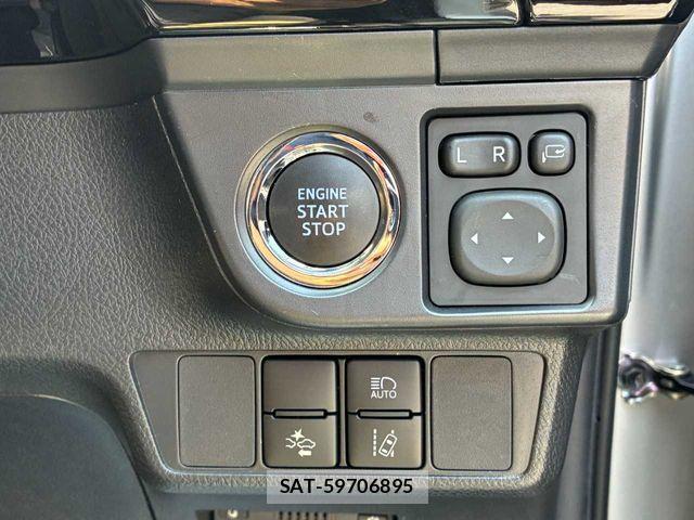 Toyota COROLLA AXIO 2017-11 8313742-11