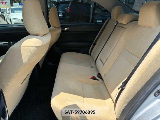 Toyota COROLLA AXIO 2017-11 8313742-18