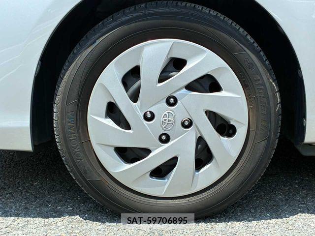 Toyota COROLLA AXIO 2017-11 8313742-28