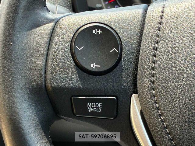 Toyota COROLLA AXIO 2017-11 8313742-4