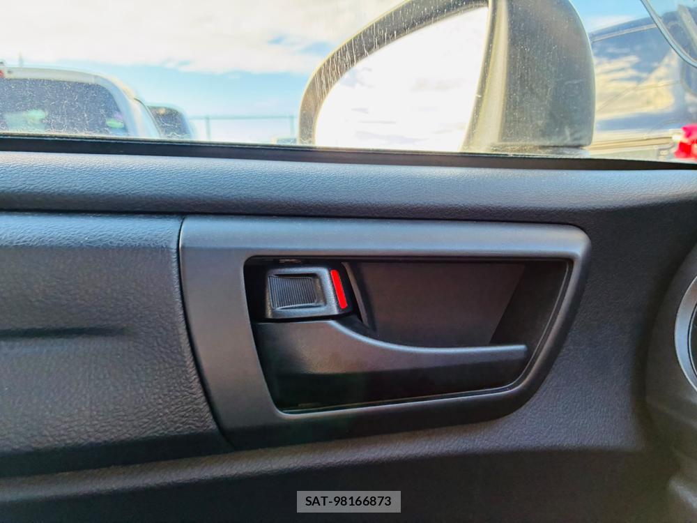 Toyota COROLLA AXIO 2019-03 7958670-20