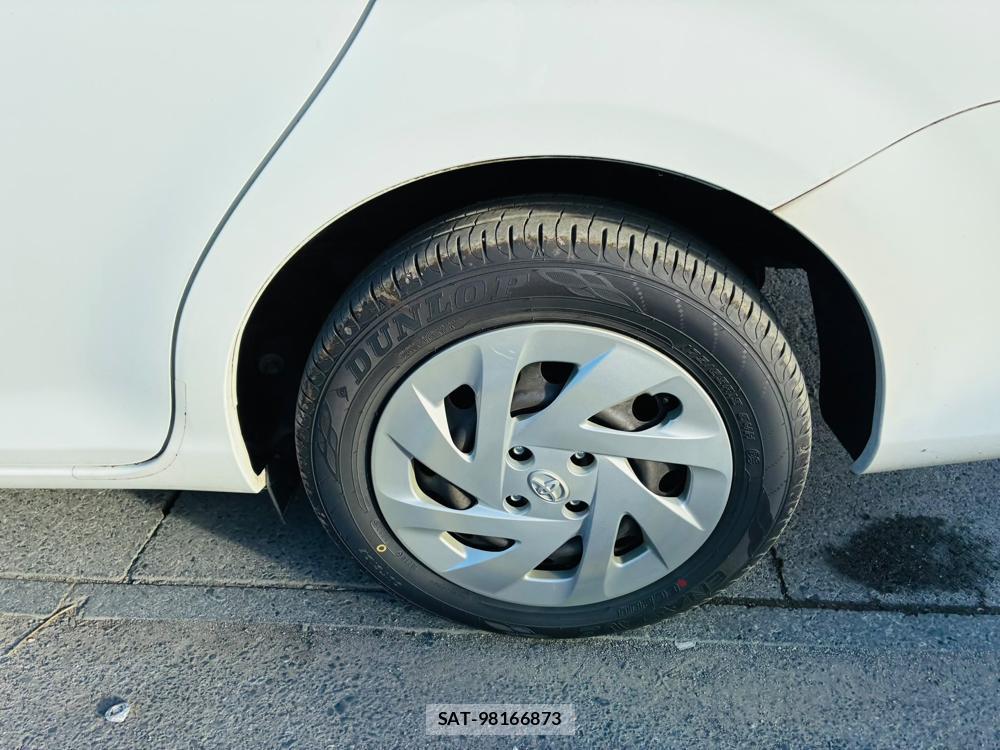 Toyota COROLLA AXIO 2019-03 7958670-27