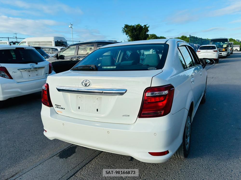 Toyota COROLLA AXIO 2019-03 7958670-4