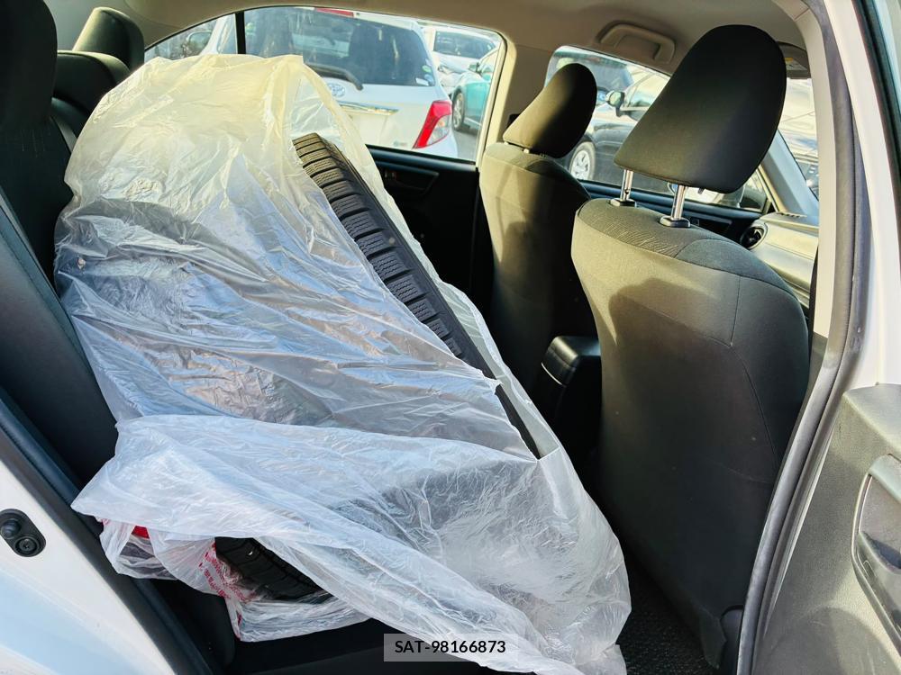 Toyota COROLLA AXIO 2019-03 7958670-8