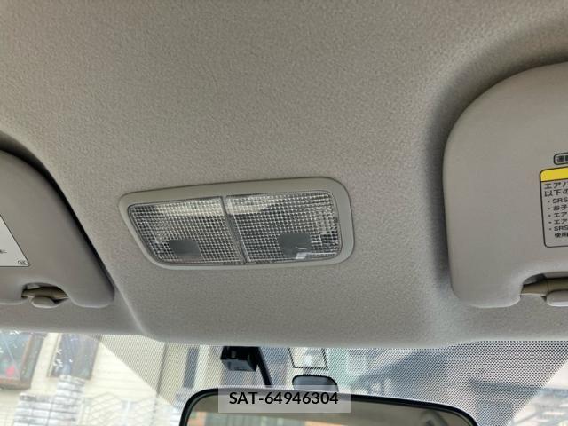 Toyota COROLLA AXIO 2012-07 8335256-15