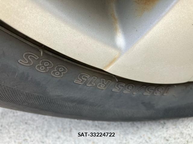 Toyota COROLLA AXIO 2012-01 8335257-5
