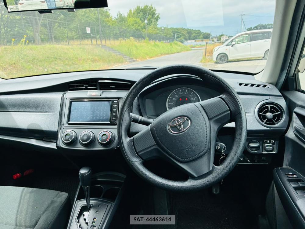 Toyota COROLLA AXIO 2019-07 8298898-13