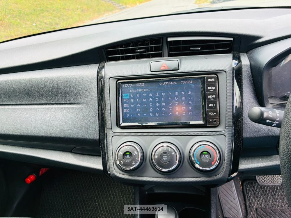 Toyota COROLLA AXIO 2019-07 8298898-19