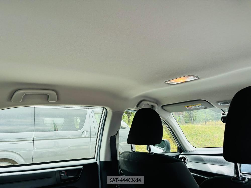 Toyota COROLLA AXIO 2019-07 8298898-25