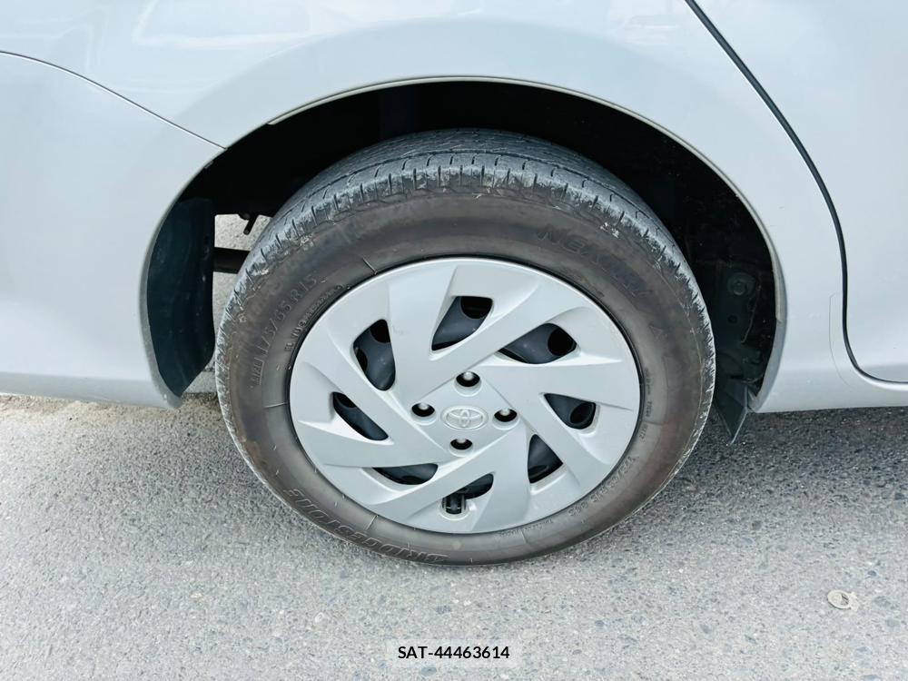 Toyota COROLLA AXIO 2019-07 8298898-28