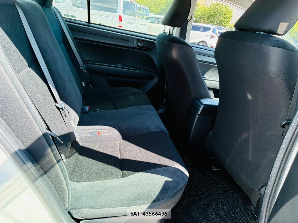 Toyota COROLLA AXIO 2019-07 8225912-8