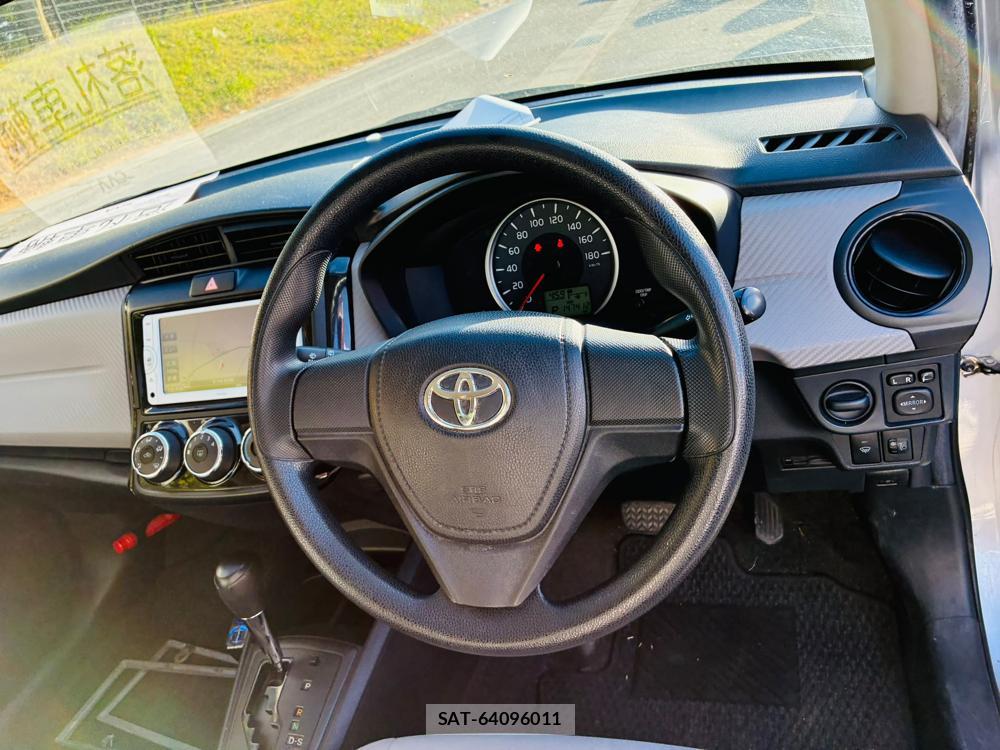 Toyota COROLLA AXIO 2013-09 8111254-14