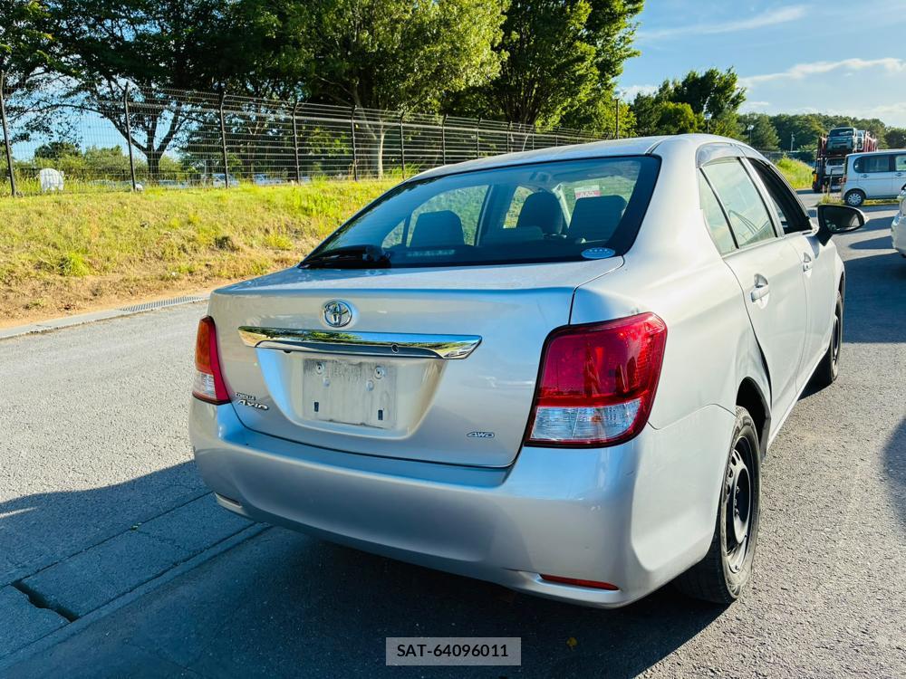 Toyota COROLLA AXIO 2013-09 8111254-4