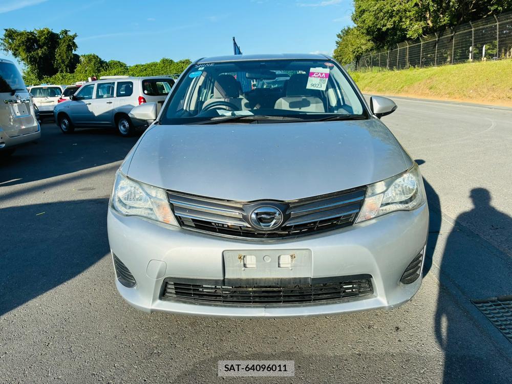 Toyota COROLLA AXIO 2013-09 8111254-7