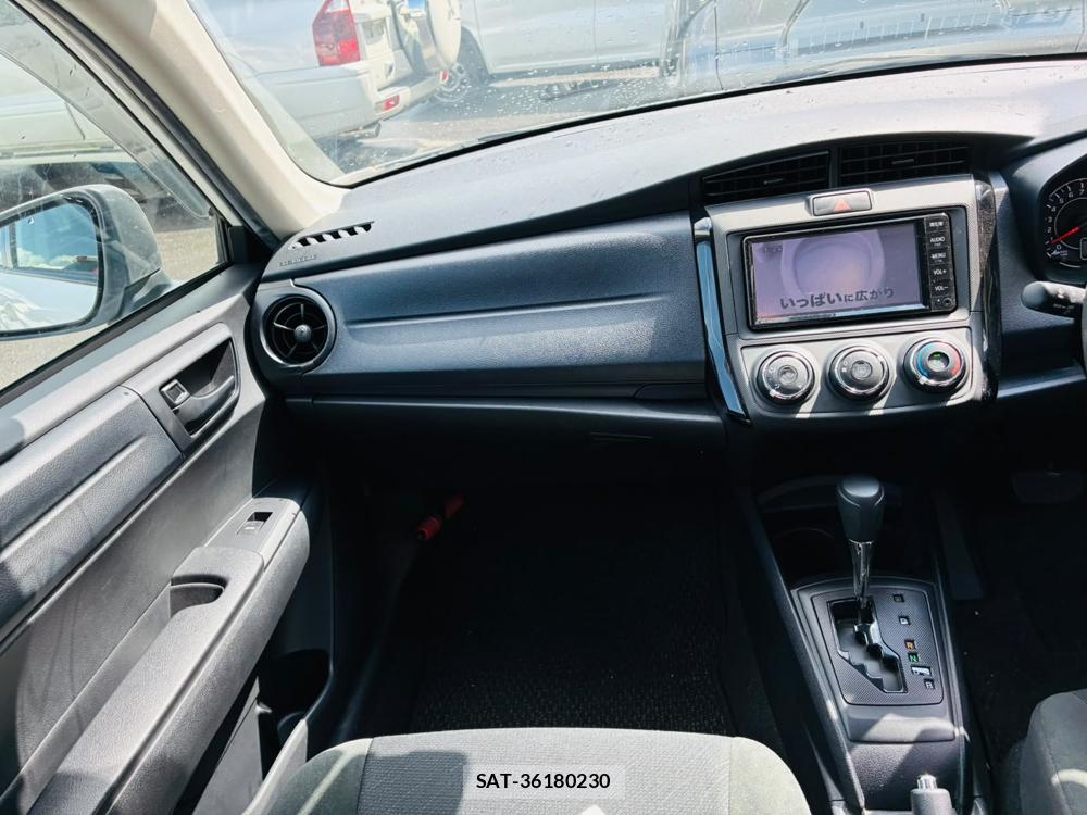 Toyota COROLLA AXIO 2019-03 8184134-17