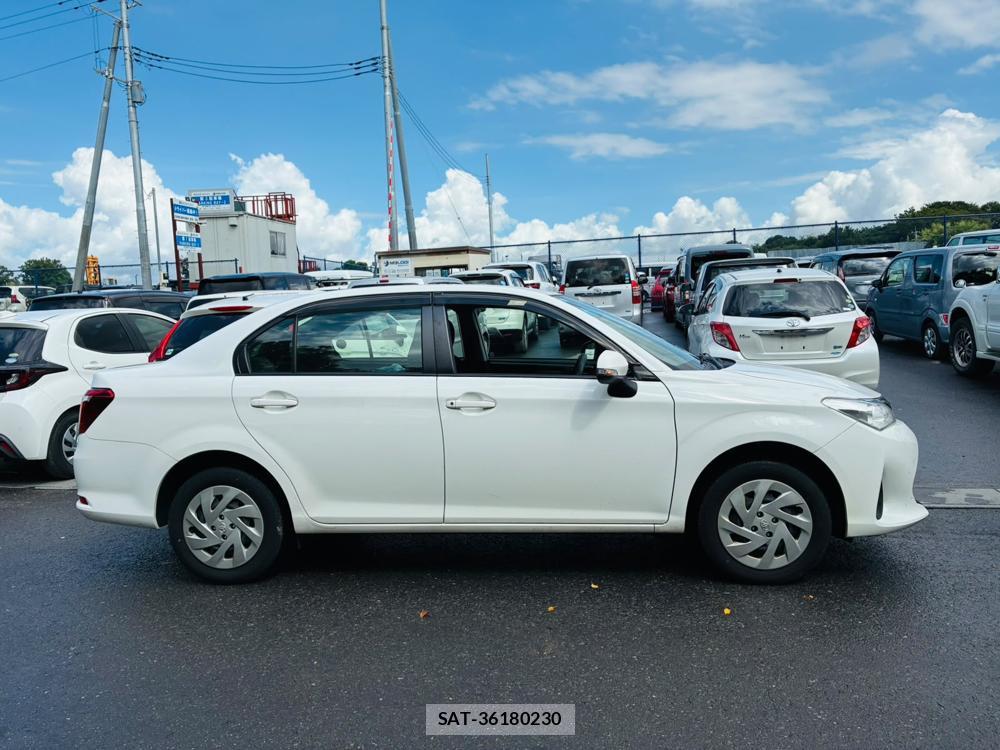 Toyota COROLLA AXIO 2019-03 8184134-5