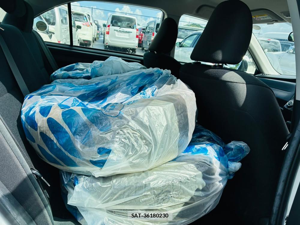 Toyota COROLLA AXIO 2019-03 8184134-8