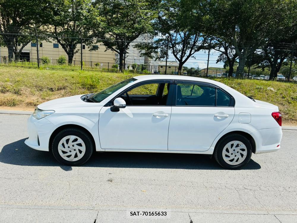 Toyota COROLLA AXIO 2019-03 8184136-1