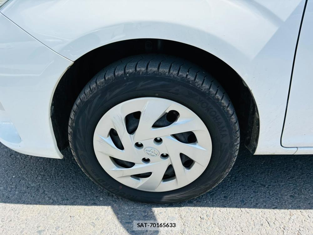 Toyota COROLLA AXIO 2019-03 8184136-28
