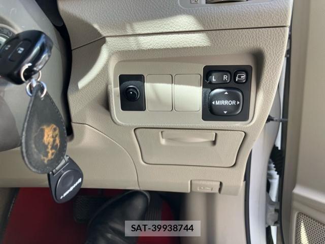 Toyota COROLLA AXIO 2009-11 8354163-9