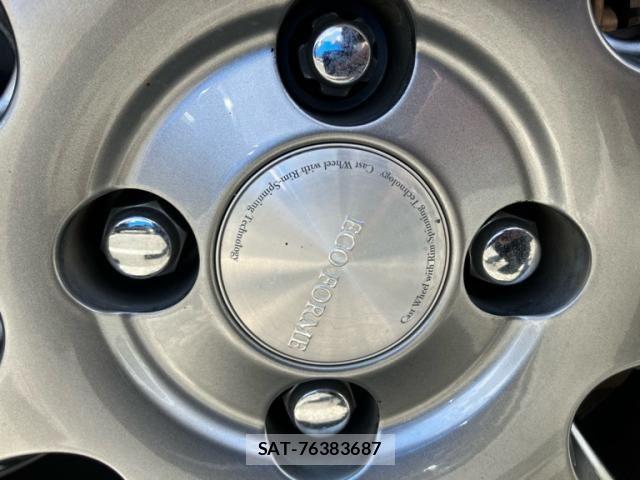 Toyota COROLLA AXIO 2011-08 8365188-4