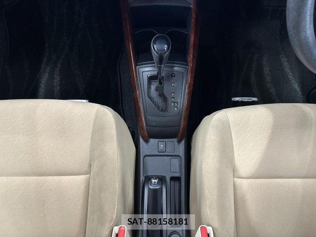 Toyota COROLLA AXIO 2012-07 8411694-21