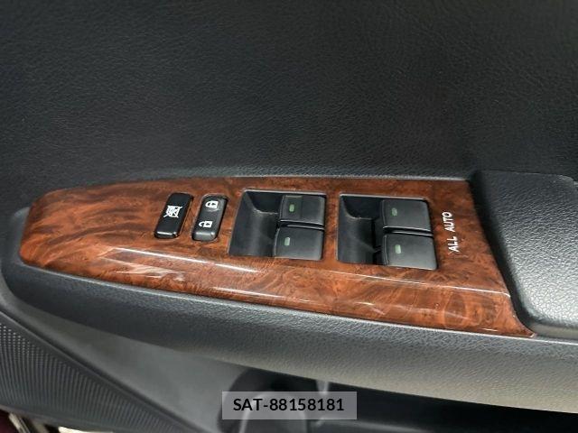 Toyota COROLLA AXIO 2012-07 8411694-25