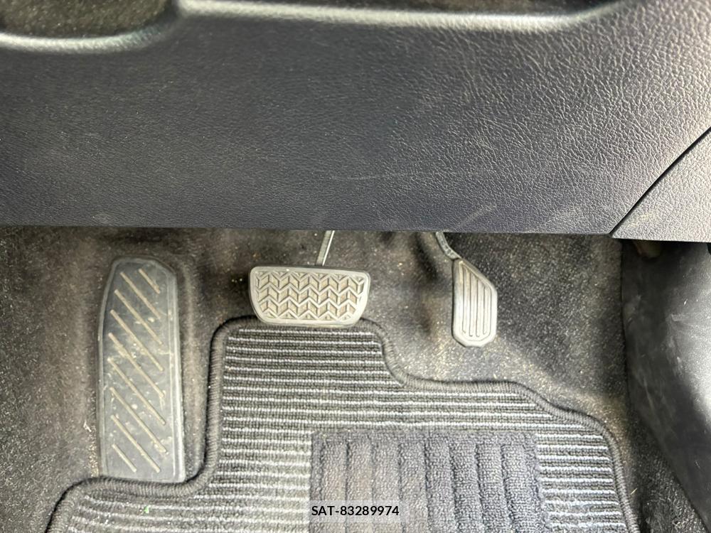 Toyota COROLLA AXIO 2019-07 8244210-22
