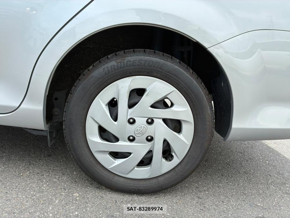 Toyota COROLLA AXIO 2019-07 8244210-29