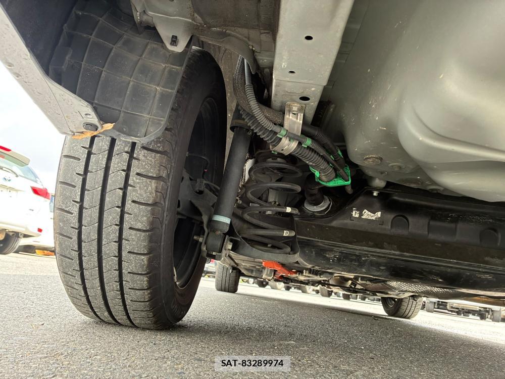 Toyota COROLLA AXIO 2019-07 8244210-34