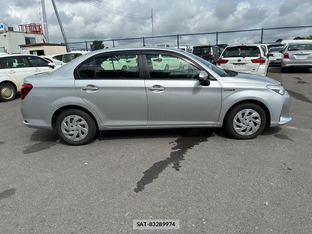 Toyota COROLLA AXIO 2019-07 8244210-5