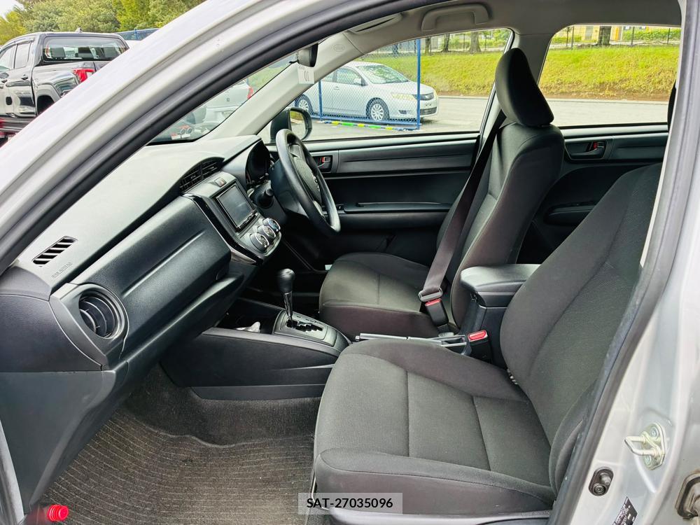 Toyota COROLLA AXIO 2020-07 8329518-10