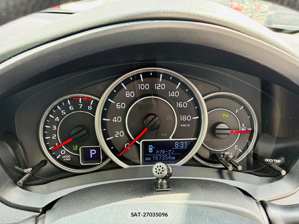 Toyota COROLLA AXIO 2020-07 8329518-15