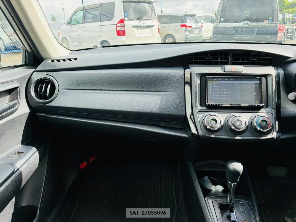 Toyota COROLLA AXIO 2020-07 8329518-16