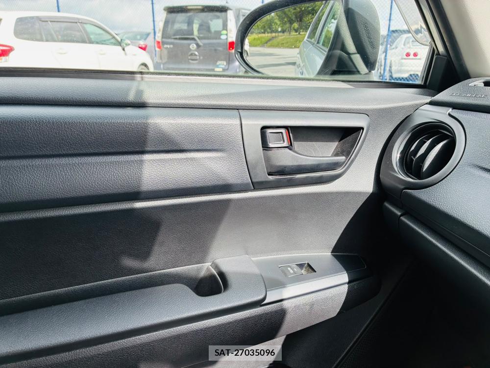 Toyota COROLLA AXIO 2020-07 8329518-21