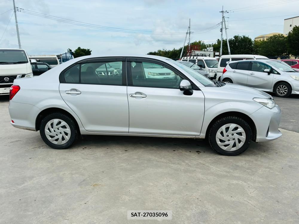 Toyota COROLLA AXIO 2020-07 8329518-5