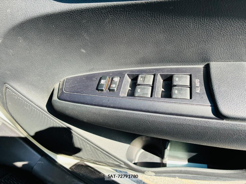Toyota COROLLA AXIO 2019-03 8282298-20