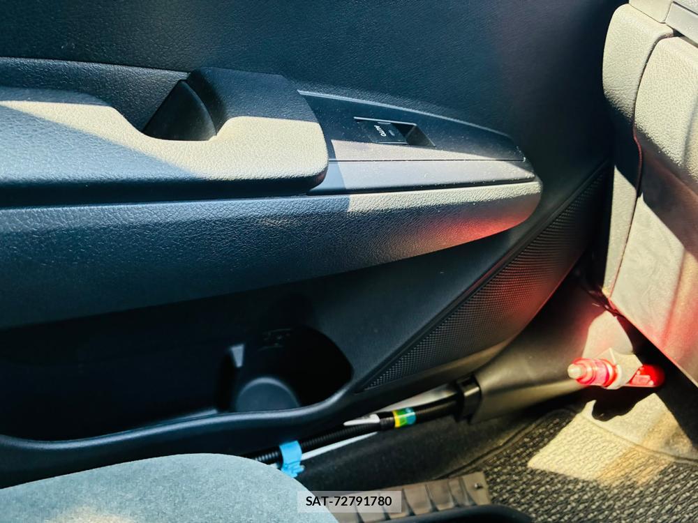 Toyota COROLLA AXIO 2019-03 8282298-22