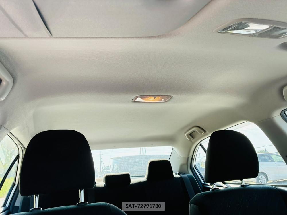 Toyota COROLLA AXIO 2019-03 8282298-23