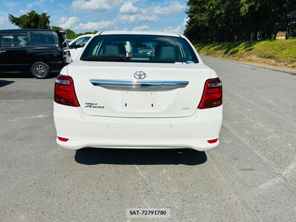 Toyota COROLLA AXIO 2019-03 8282298-3