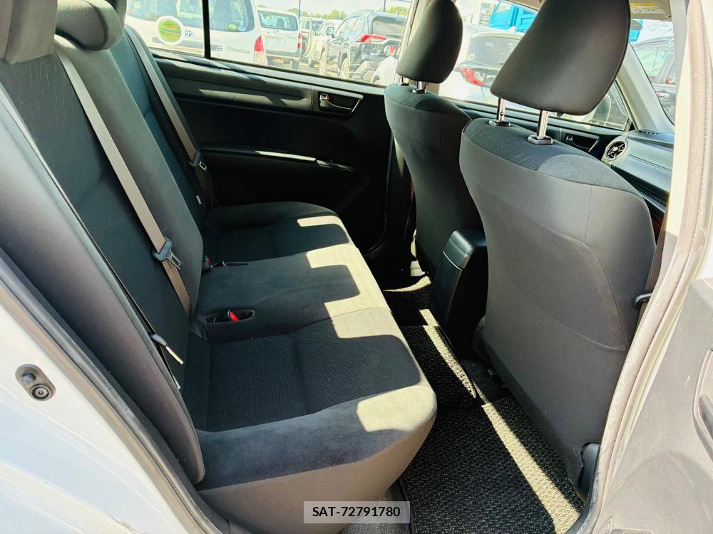 Toyota COROLLA AXIO 2019-03 8282298-8