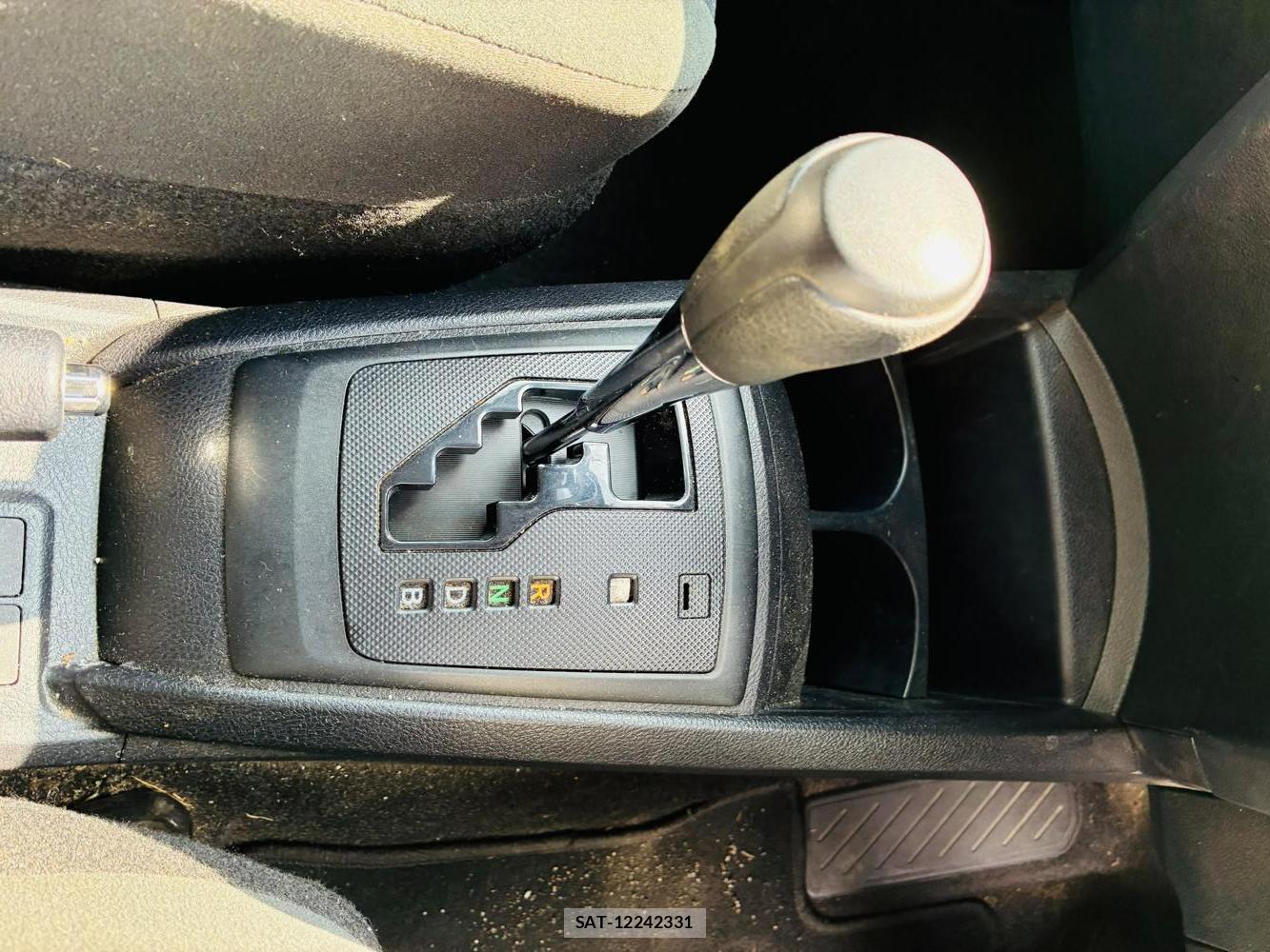 Toyota COROLLA AXIO 2019-07 8199195-18