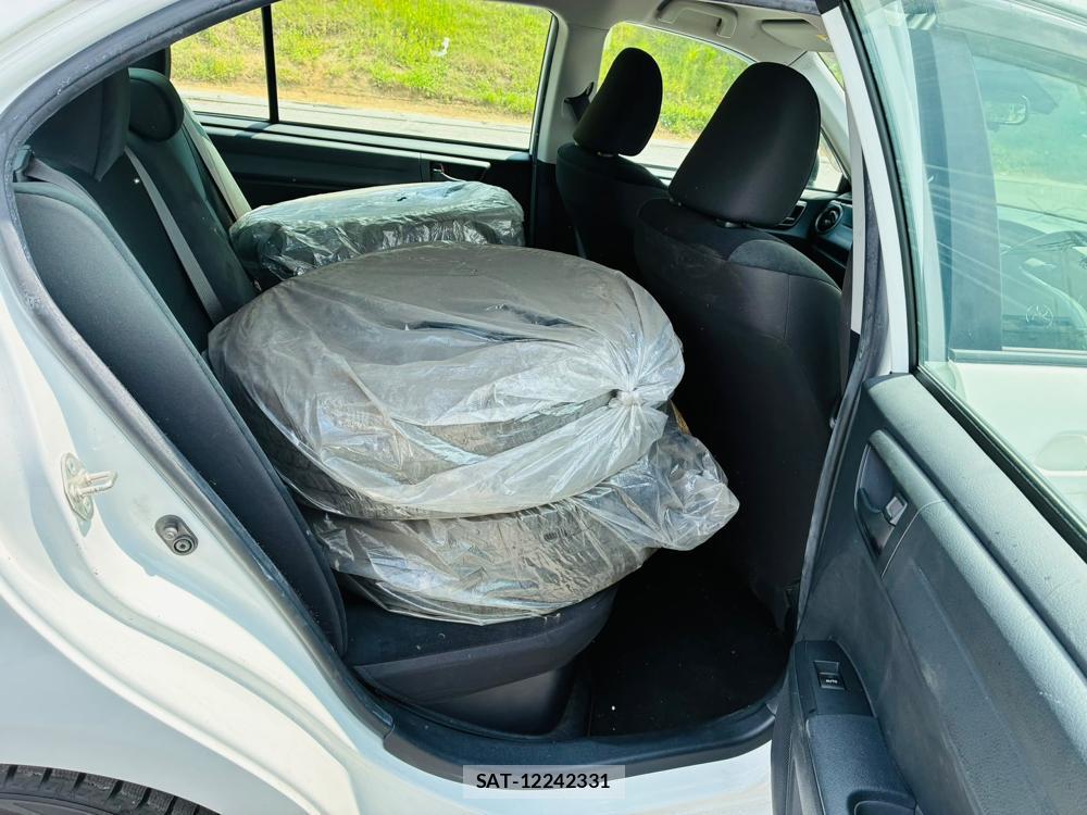 Toyota COROLLA AXIO 2019-07 8199195-8