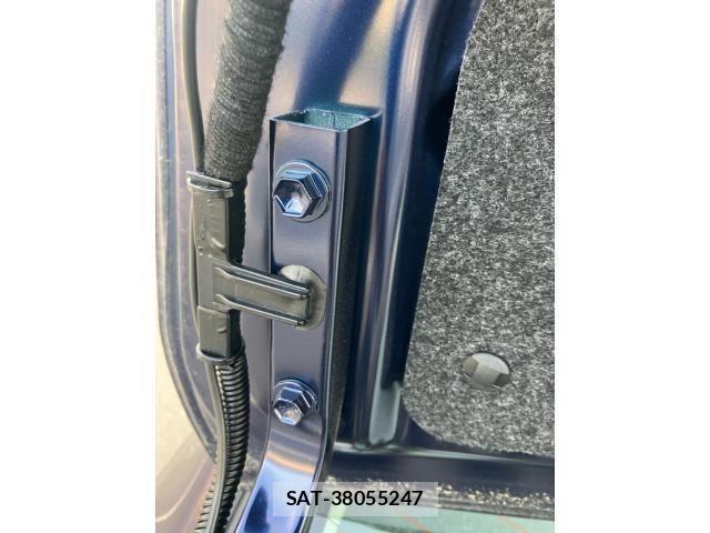 Toyota COROLLA AXIO 2013-08 8485168-9