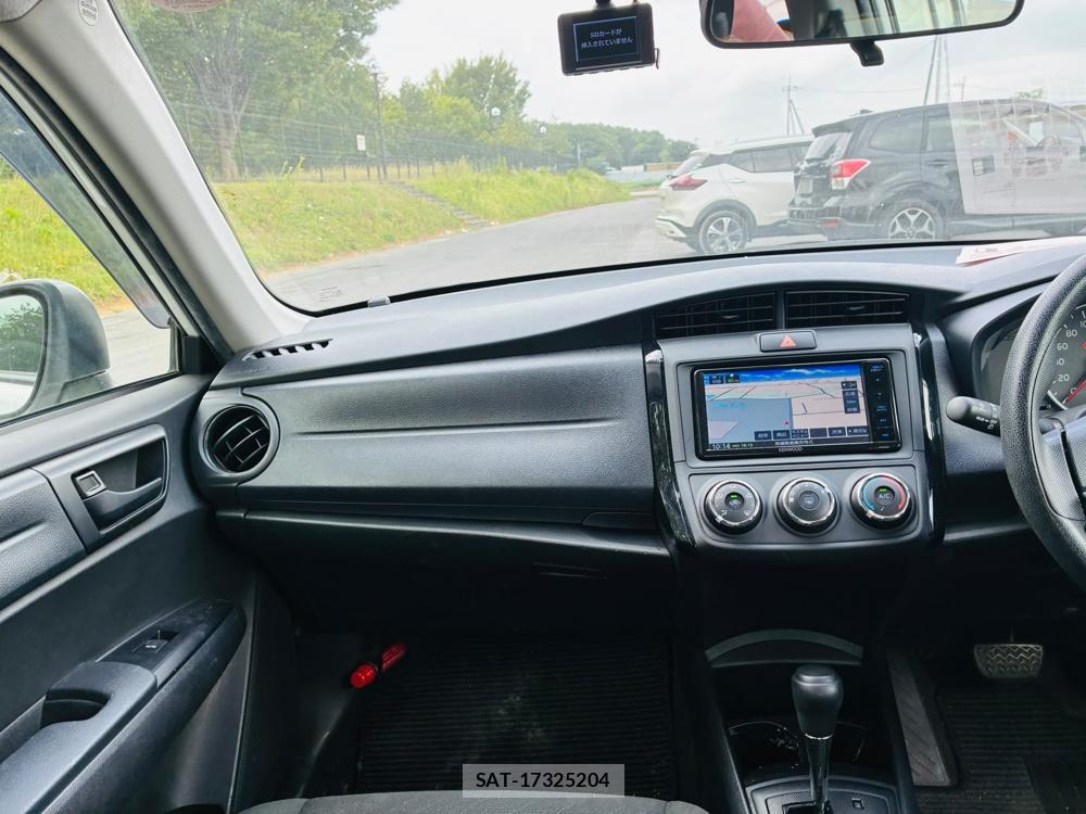 Toyota COROLLA AXIO 2019-10 8408527-17
