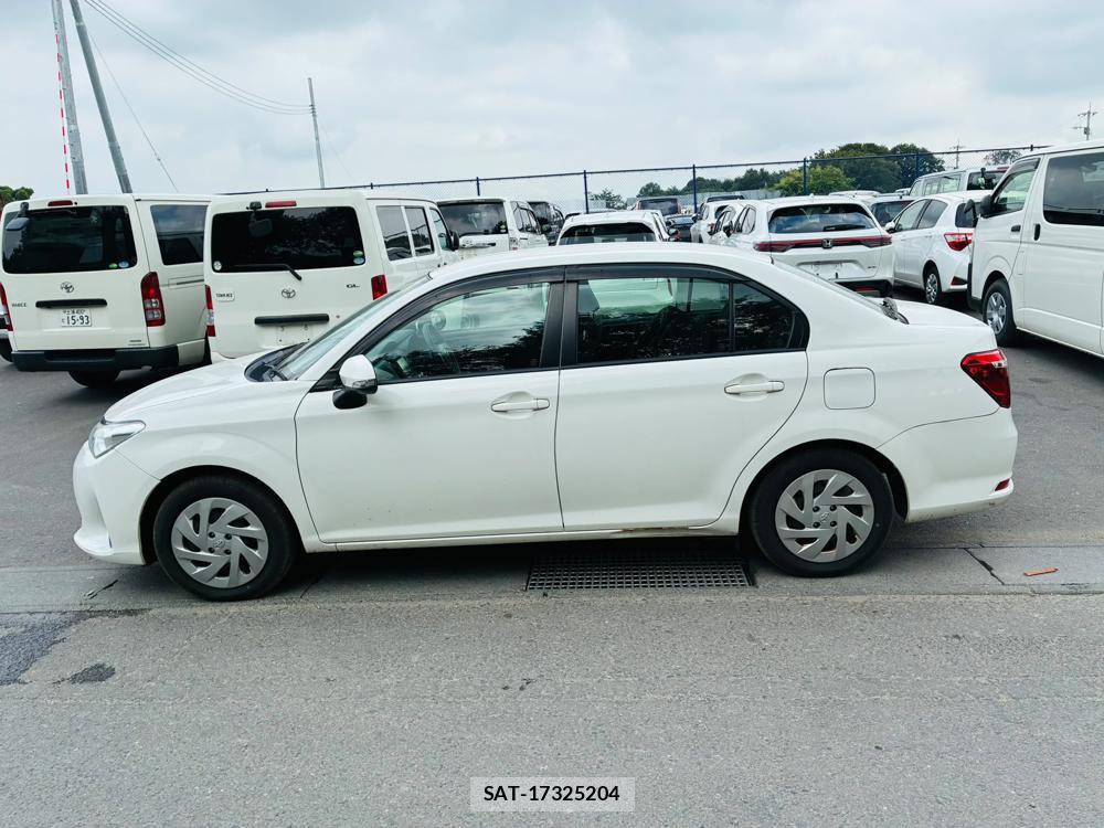 Toyota COROLLA AXIO 2019-10 8408527-1