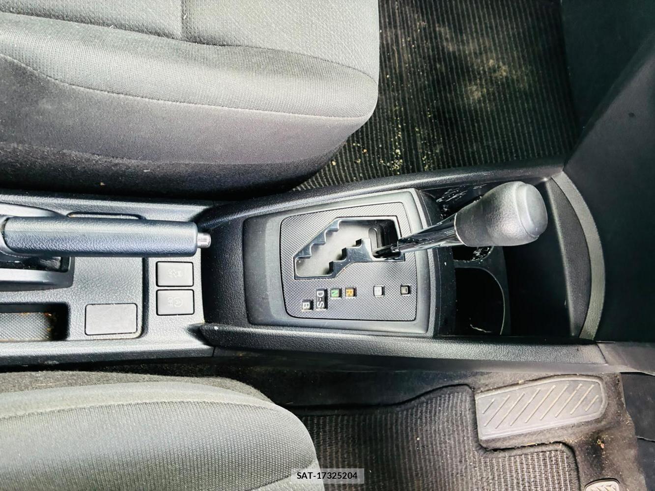 Toyota COROLLA AXIO 2019-10 8408527-20