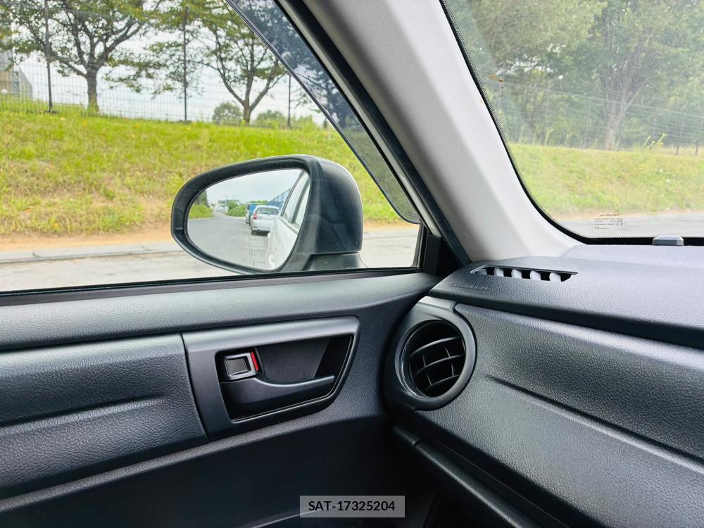 Toyota COROLLA AXIO 2019-10 8408527-23
