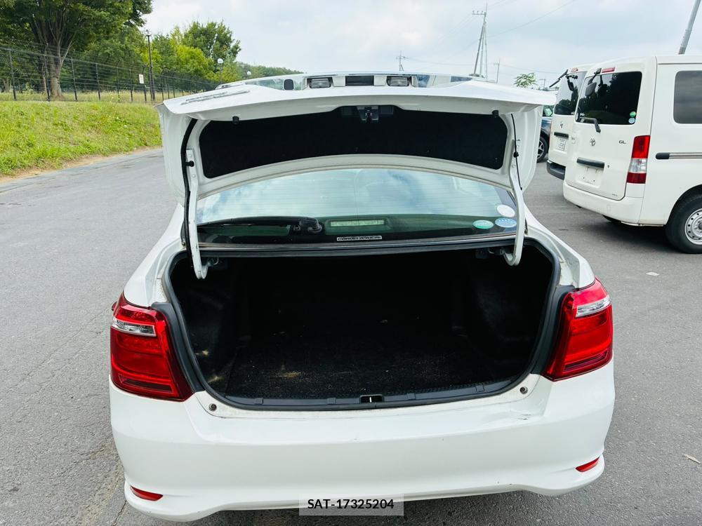 Toyota COROLLA AXIO 2019-10 8408527-26